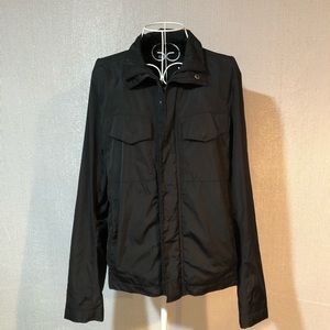 GAP lightweight windbreaker rain jacket